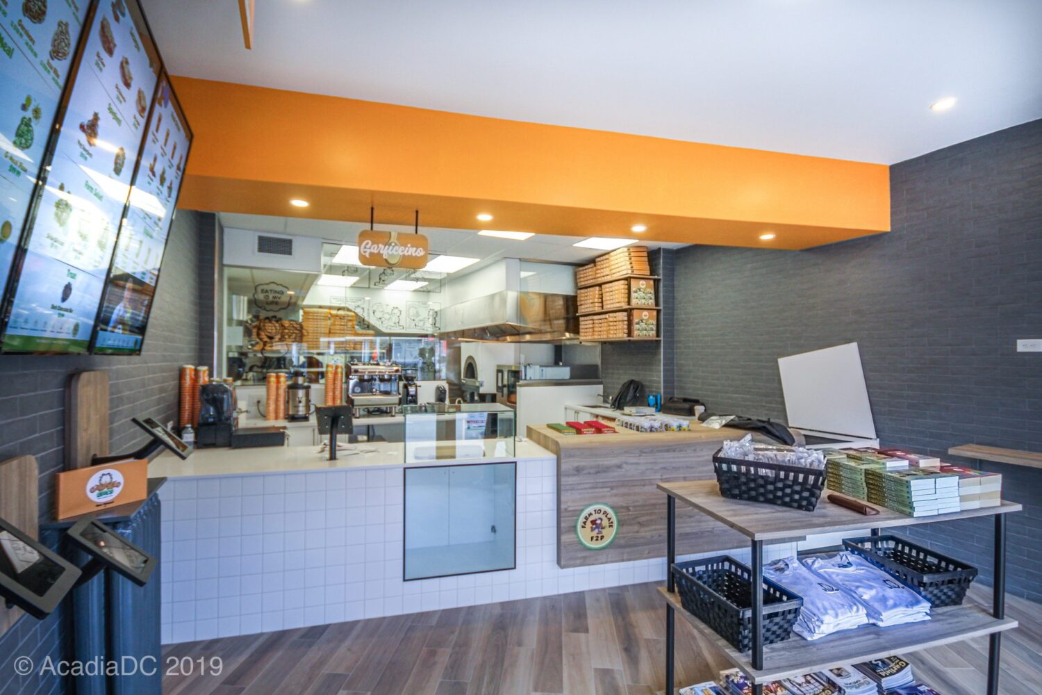 pizza lobby