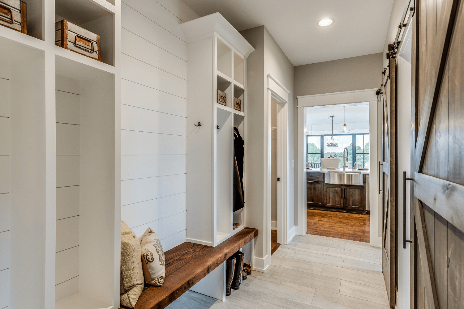 build new mudroom with bum out additions