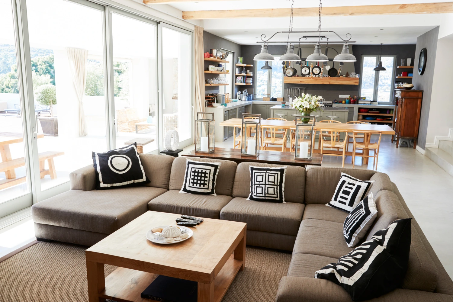 5 star reviewed laneway suite contractors